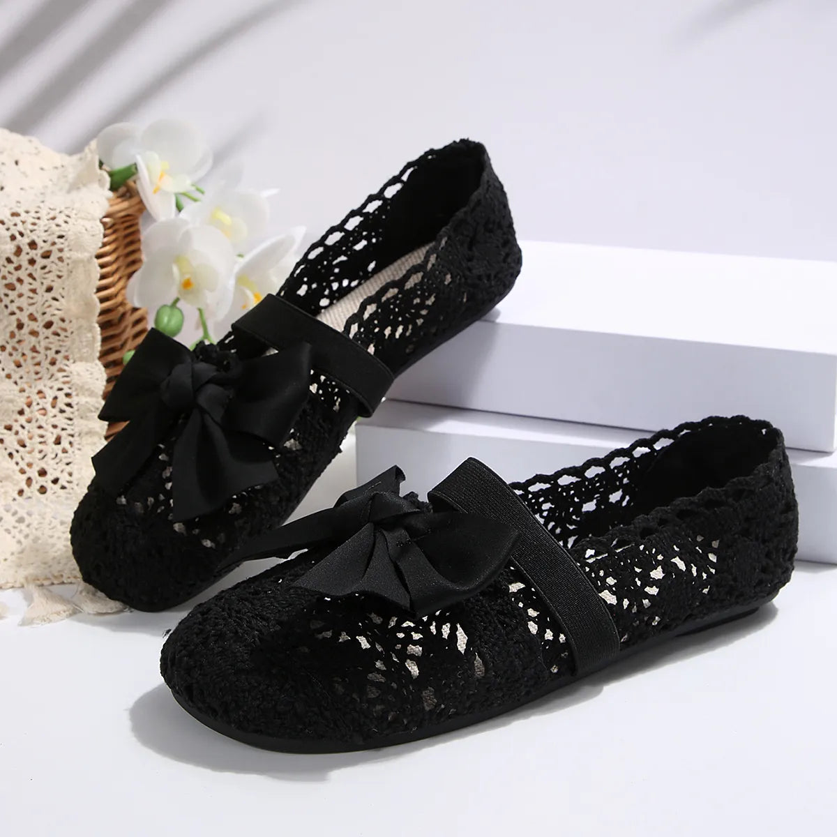 Bow Round Toe Flat Slip-On Shoes For Women