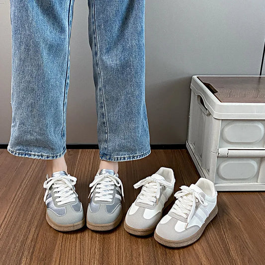 Contrast Lace-Up Round-Toe Sneakers For Women Casual